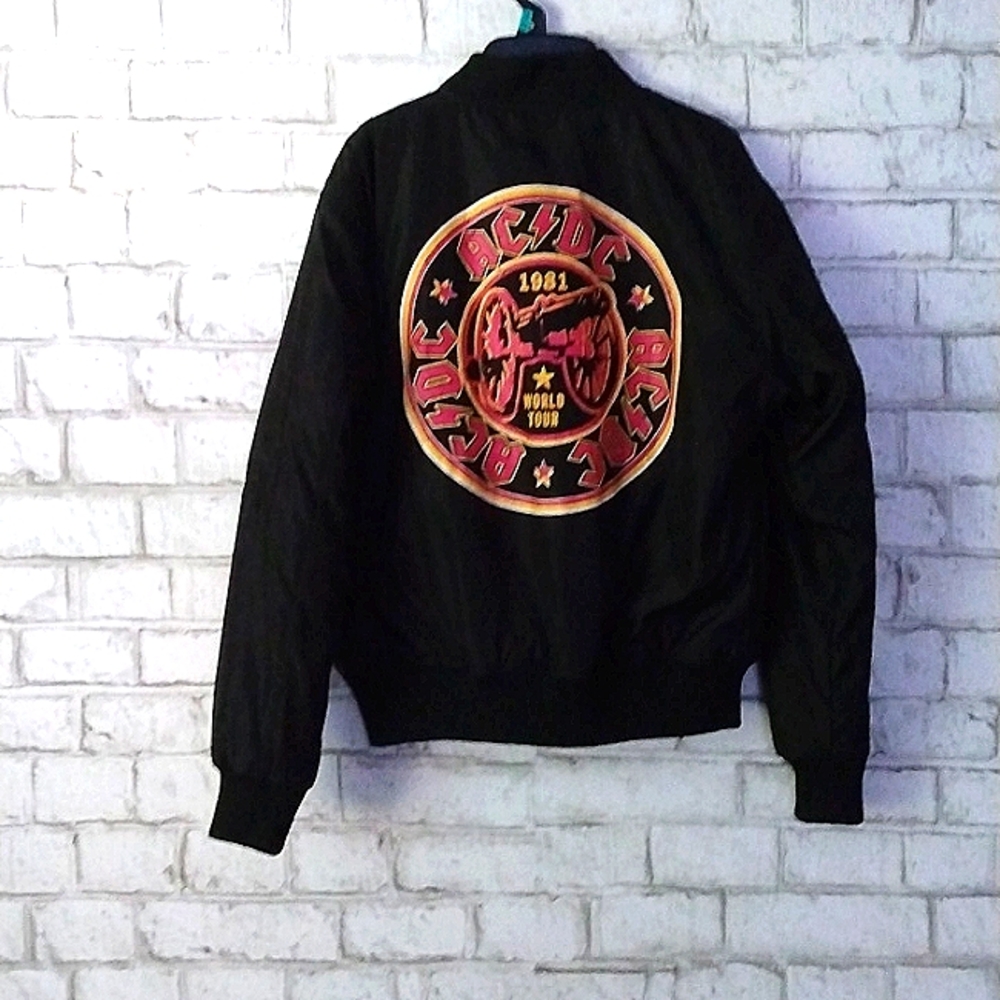 Acdc 1981 World Tour Puffer Jacket Size Small - Gem